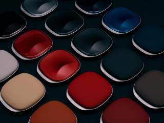 Stylishly staged colour palette of different MANUFAKTUR colours.