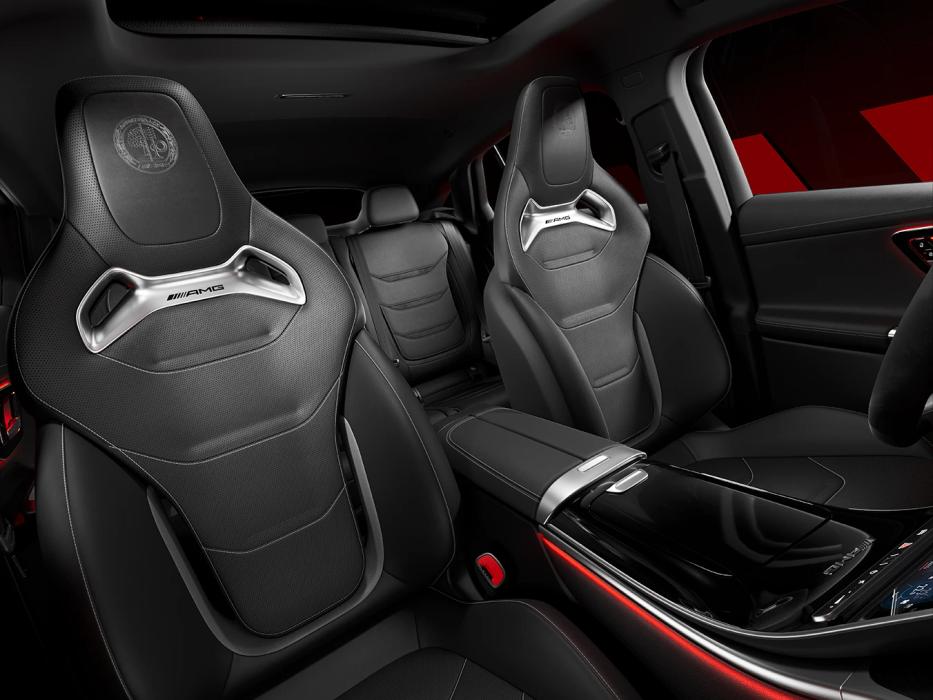 Seats of the Mercedes-AMG Coupe 63 S E.