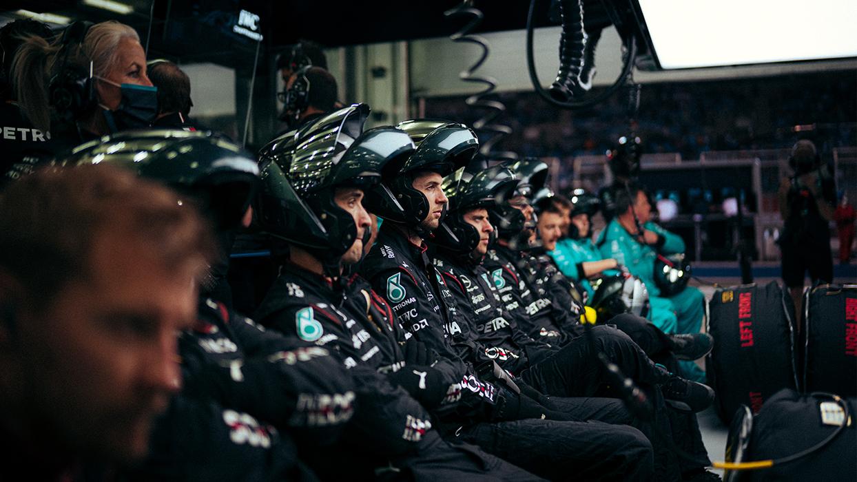 Pit crew