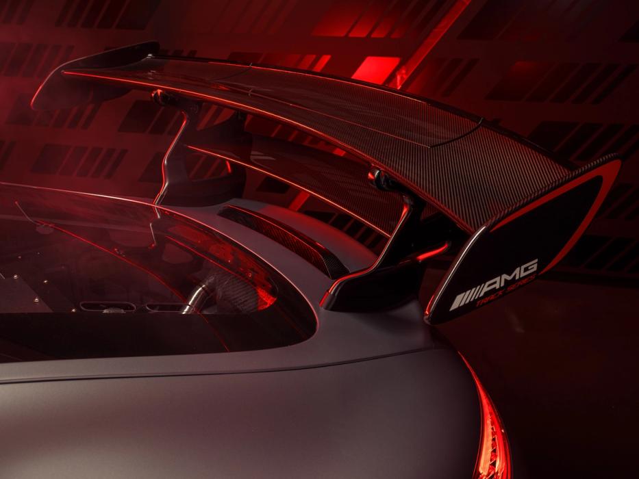 Rear wing Mercedes-AMG GT Track Series